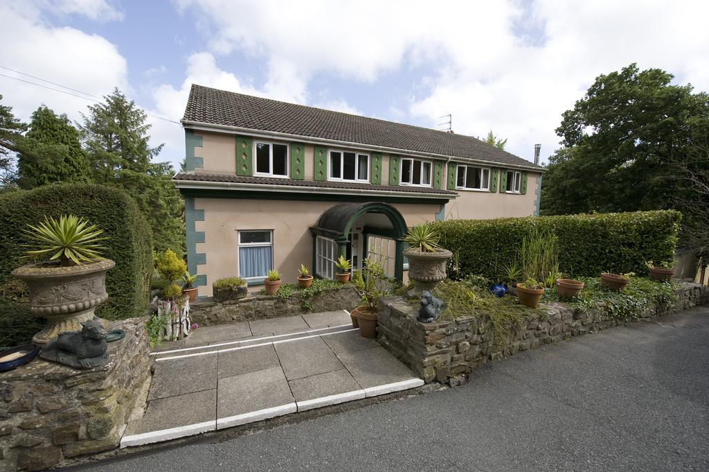 Cwmwennol Country House Сондерсфут Экстерьер фото